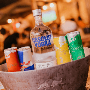 ABSOLUT + 4 RED BULL