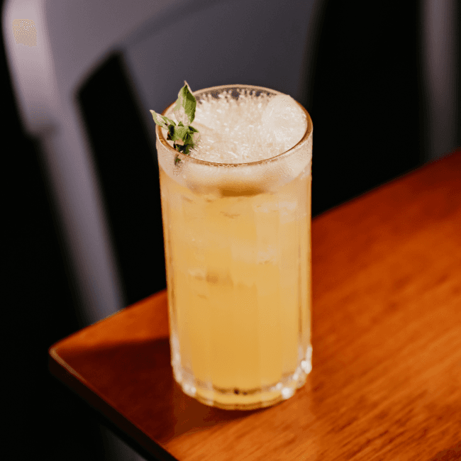 CHIVAS 40