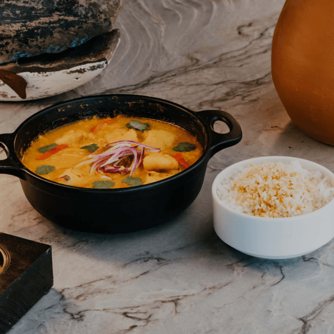MOQUECA ESTALLEIRO, PEIXE E CAMARÃO