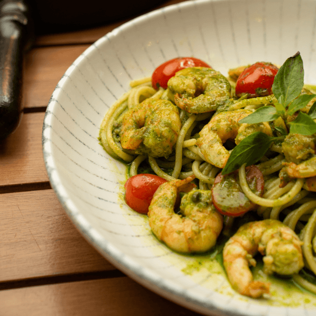 SPAGHETTI AO PESTO